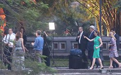 Ảnh: Ngoại trưởng Mỹ John Kerry dạo Hồ Gươm