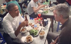 Người đàn ông tài giỏi ăn bún chả cùng ông Obama ở HN