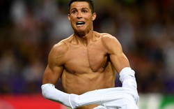 Ronaldo nhận lời hứa sặc mùi kim tiền từ Chủ tịch Perez