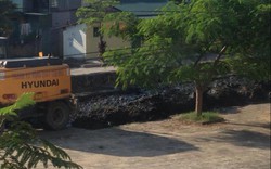 Quảng Ninh: Dân khốn đốn vì DN lại đổ bùn thải giữa phố