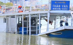 Cận cảnh con tàu lật trên sông Hàn khiến 3 người thiệt mạng