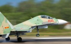 Soi sức mạnh của máy bay tiêm kích Su-30 MK2