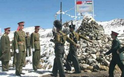 Trung Quốc- Ấn Độ đụng độ biên giới, giải hoà bằng Sôcôla