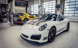 Porsche 911 Carrera S Endurance Racing Edition trình làng