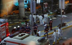 Ảnh: Hiện trường đẫm máu vụ đánh bom sân bay Thổ Nhĩ Kỳ