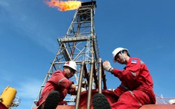 “Múc” 2 triệu tấn dầu thô chỉ là giải pháp “chắp vá”