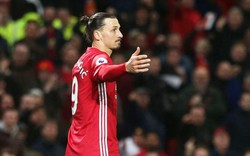 Clip Ibrahimovic ghi bàn phút 90+4, M.U thoát thua