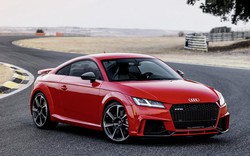 Audi TT RS 2018 có giá 1,47 tỷ đồng