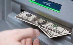 Phát hiện mới về thủ đoạn "cướp" tiền máy ATM của bọn hacker