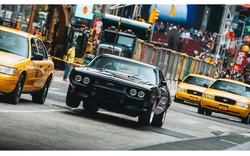 Fast & Furious 8 "tiêu diệt" hơn 17 triệu USD xe cộ
