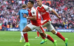 Đánh bại Man City, Arsenal vượt qua thành tích của M.U