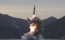 Nhật Bản phản ứng gấp khi Triều Tiên phóng tên lửa