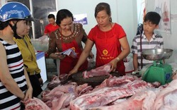 Đồng Nai: Lãnh đạo Sở đi bán thịt heo, giá lên 31.500 đồng/kg hơi