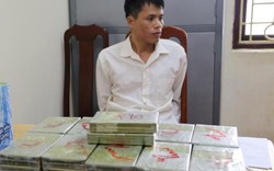 Bắt người đàn ông "cõng" 42 bánh heroin