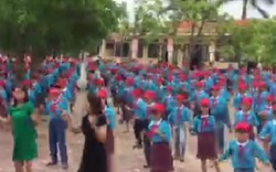 “Lác mắt” với vũ điệu chào hè của thầy trò ở Thái Bình