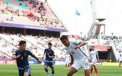 Vùi dập U20 Argentina, U20 Anh chạm tay vào vé đi tiếp