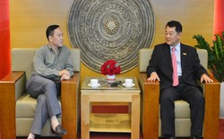 Lãnh đạo Công ty Samsung Vietnam thăm Báo NTNN/Dân Việt