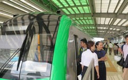 Gần 4.000 người tham quan đường sắt Cát Linh-Hà Đông ngày đầu mở cửa