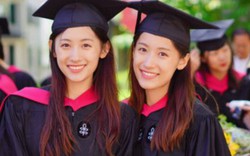 Xôn xao cặp chị em song sinh xinh đẹp tốt nghiệp ĐH Harvard