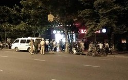 Nhóm thanh niên đập tan tủ kính, cướp tiệm vàng ở Đà Nẵng