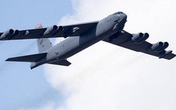 Nga điều Su-27 chặn pháo đài bay B-52 của Mỹ trên biển Baltic