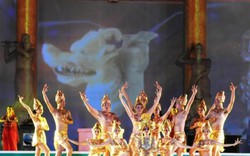 Diễu hành xe mô tô và ô tô cổ tại Festival Biển Nha Trang 2017