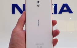 Trên tay Nokia 3 camera trước sau 8MP, giá 3 triệu đồng