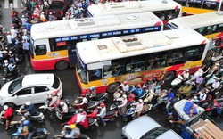 Hà Nội cấm xe máy năm 2030: Chuyên gia lo vì thời gian còn quá ít