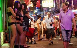 Thiếu nữ Thái Lan như “món tráng miệng”: Ai giật dây?