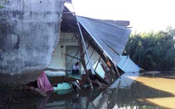 5 căn nhà ở Sài Gòn bị “hà bá” cuốn xuống sông, cả chục người tháo chạy