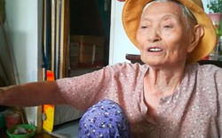 Chuyện đời ít ai ngờ của cụ bà 80 tuổi tự tay “vá” đường