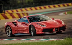 "Động cơ của năm 2017" nằm bên trong Ferrari 488 GTB