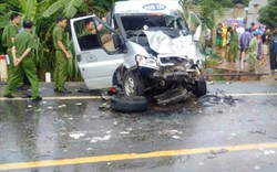 Kon Tum: Tai nạn giao thông nghiêm trọng, 14 người thương vong