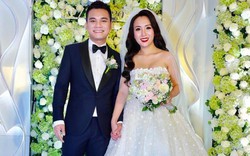 Khắc Việt hạnh phúc bên cô dâu 9X trong ngày cưới