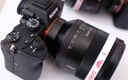 Sony công bố máy ảnh A7 III với số điểm lấy nét "khủng", nháy "siêu tốc"