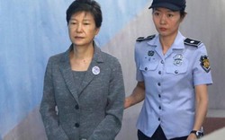 Cựu tổng thống Park Geun-hye bị tuyên án 24 năm tù