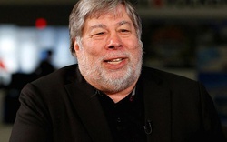 Đồng sáng lập Apple – Wozniak đã bỏ Facebook