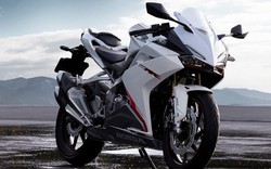 Honda CBR 250RR 2017 "trắng tinh khôi" trong màu áo mới