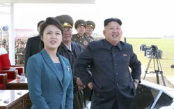 Vợ Kim Jong-un được thăng cấp lên "đệ nhất phu nhân"