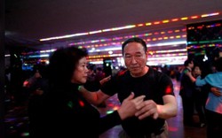 'Thế hệ tái thiết Hàn Quốc' đến sàn nhảy tìm niềm vui