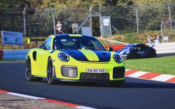 Porsche GT2 RS gặp tai nạn tại "Địa Ngục Xanh" Nurburgring