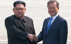 Trực tiếp: Cuộc gặp lịch sử giữa Kim Jong-un và Moon Jae-in