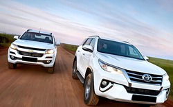 So sánh Chevrolet Trailblazer 2018 và Fortuner 2017: Cuộc lật đổ "ngai vàng"