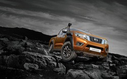 Nissan Navara ra mắt phiên bản off-road AT32