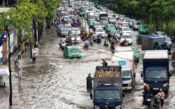 Có “quái vật” hút nước và hình ảnh không thể ngờ ở “rốn ngập” Sài Gòn