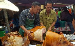 Độc lạ lễ hội trăm con lợn quay vàng ruộm thơm nức ở xứ Lạng