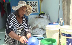 Hỏng máy lọc nước biển, hơn 100 hộ dân đảo Bé chật vật vì thiếu nước