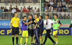 Tiết lộ gây “sốc” về mức lương của trọng tài V.League