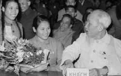 Không gian sách về Chủ tịch Hồ Chí Minh kỷ niệm 128 năm sinh nhật Bác