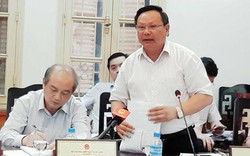 Khách TQ mặc áo in lưỡi bò: 'Không để sự cố nhỏ ảnh hưởng đại cục'